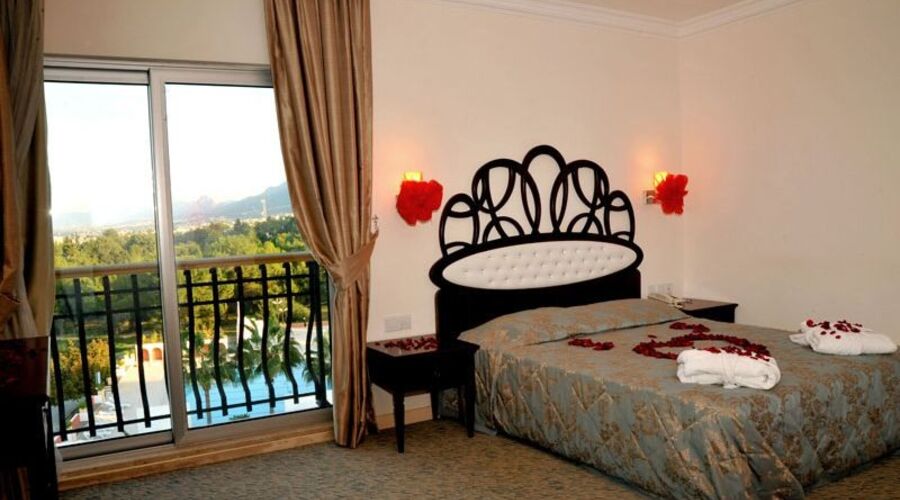 Büyük Anadolu Girne Hotel